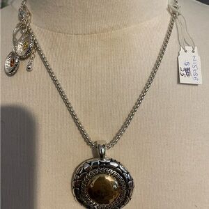 NYC Two-Tone Gold and Silver Round Hammered Pendant Necklace